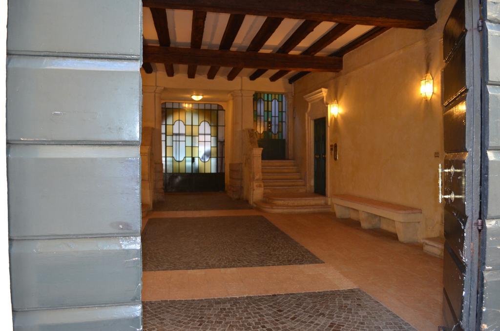 Ferienwohnung Palazzo Tiolo Verona Exterior foto
