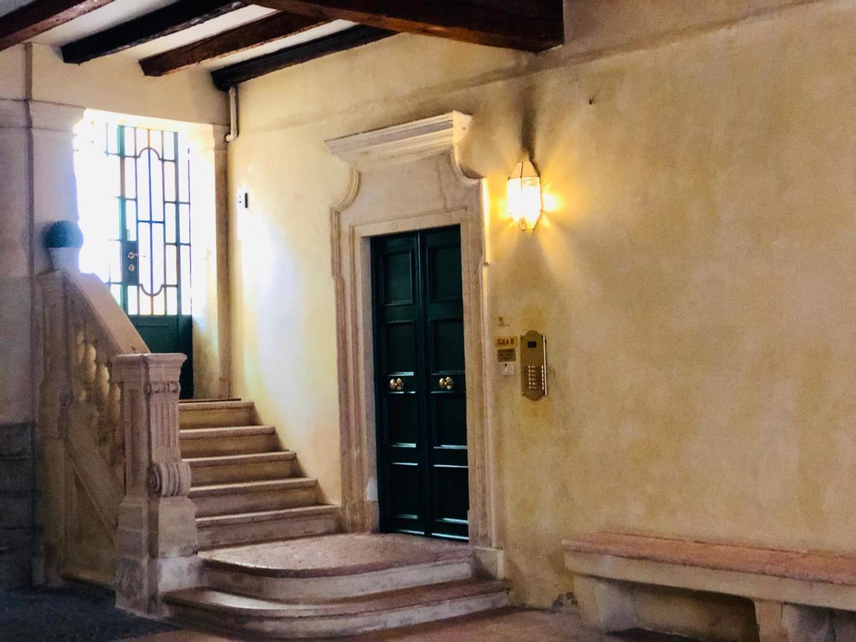 Ferienwohnung Palazzo Tiolo Verona Exterior foto